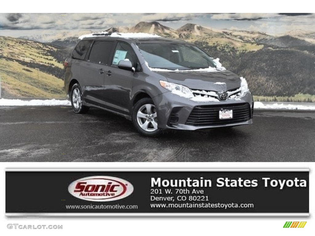 2018 Sienna LE - Predawn Gray Mica / Gray photo #1