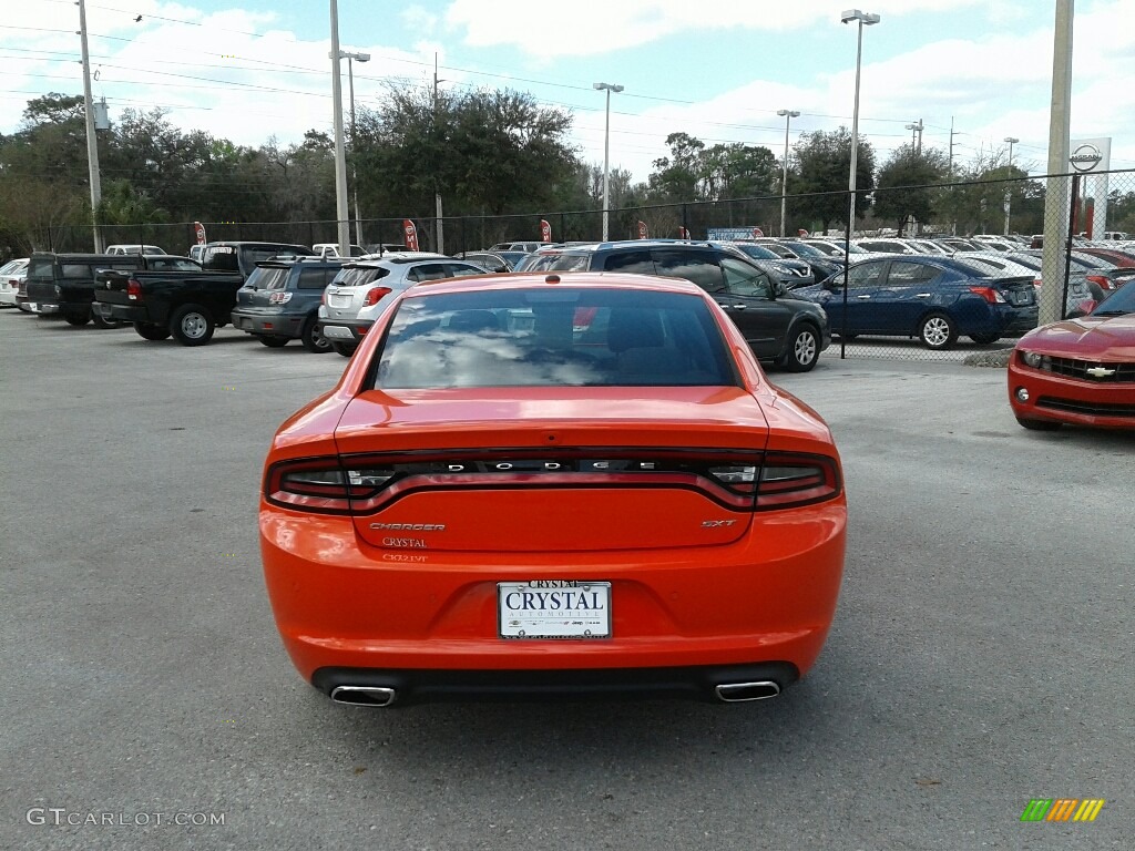 2018 Charger SXT - Go Mango / Black photo #4