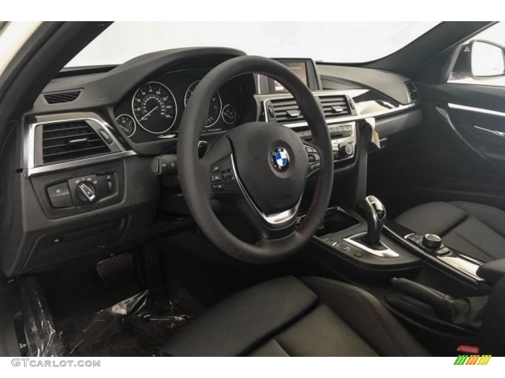 2018 3 Series 330i Sedan - Alpine White / Black photo #5