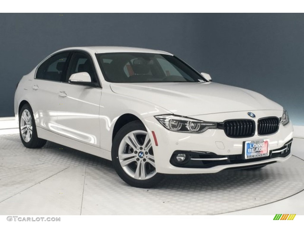 2018 3 Series 330i Sedan - Alpine White / Black photo #12