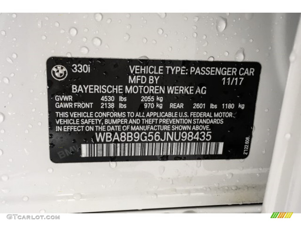 2018 3 Series 330i Sedan - Alpine White / Black photo #11