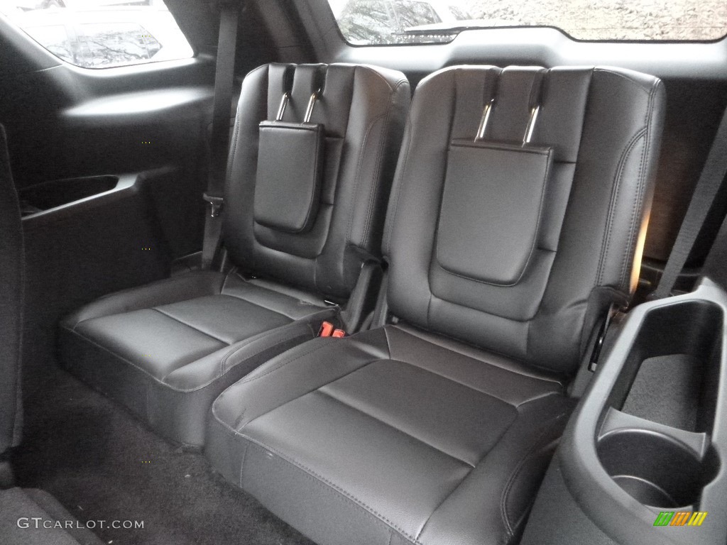 2018 Explorer XLT 4WD - Ruby Red / Ebony Black photo #9