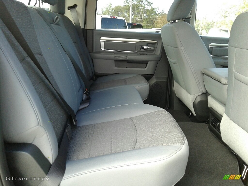 2018 1500 Big Horn Crew Cab - Granite Crystal Metallic / Black/Diesel Gray photo #11