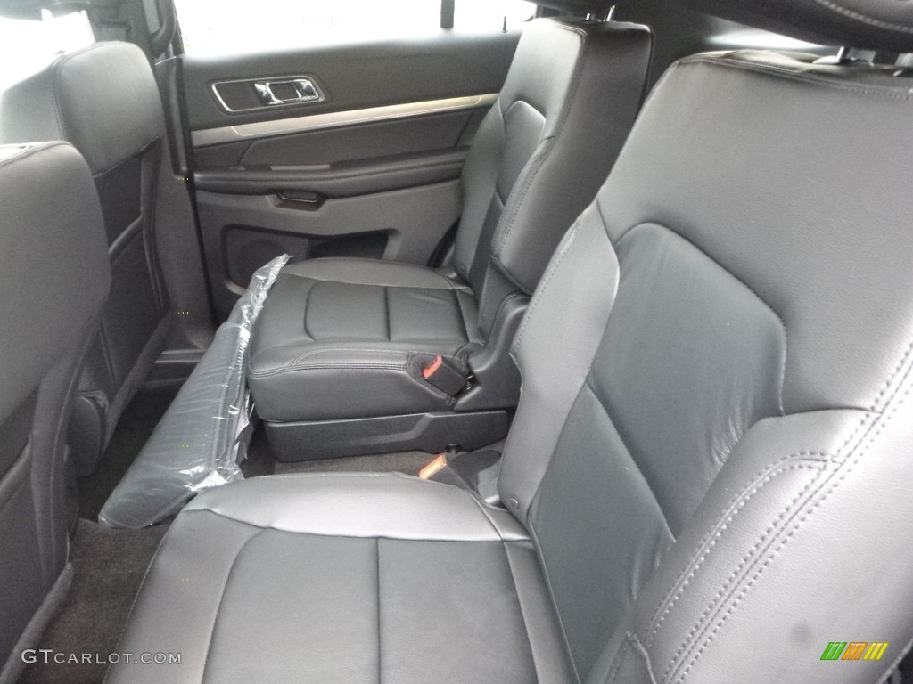 2018 Explorer XLT 4WD - Blue Metallic / Ebony Black photo #8