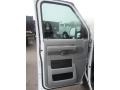 Oxford White - E Series Van E150 Commercial Photo No. 28
