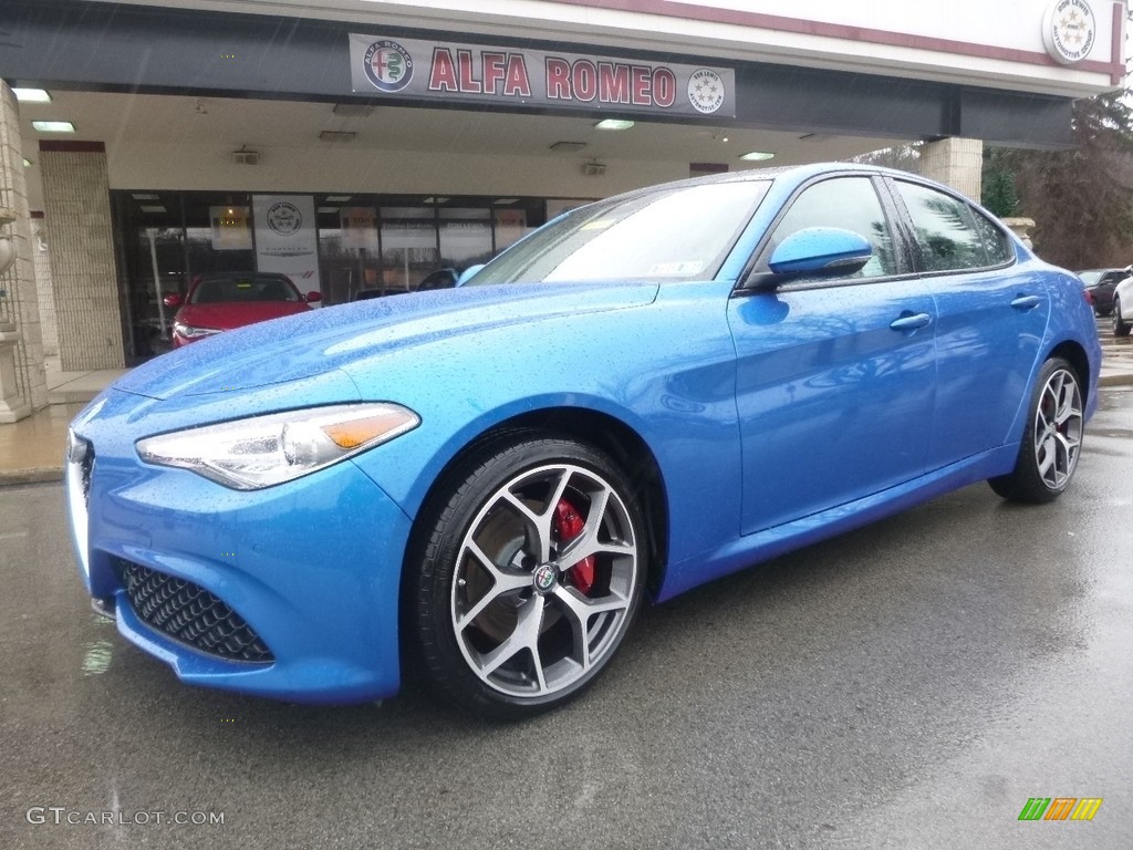 2018 Giulia Ti AWD - Misano Blue Metallic / Black/Dark Gray photo #2