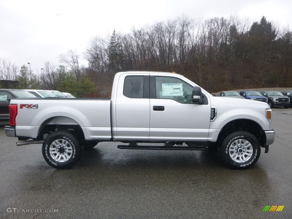 2018 F250 Super Duty XLT SuperCab 4x4 - Ingot Silver / Earth Gray photo #1