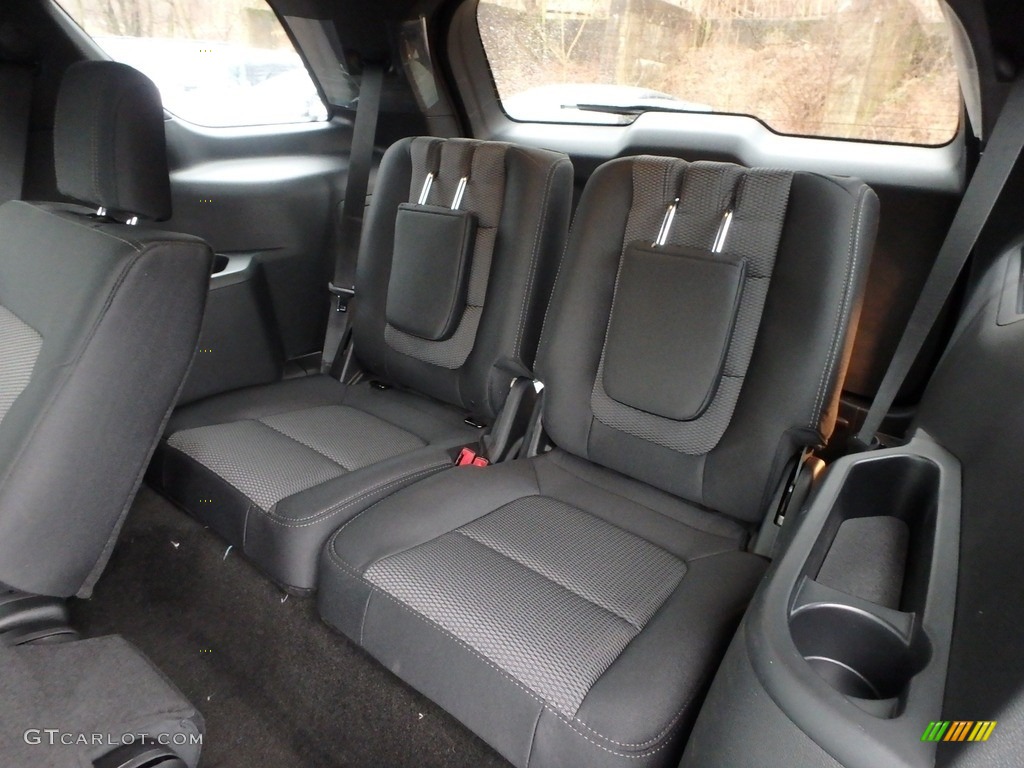 2018 Ford Explorer XLT 4WD Rear Seat Photo #125625627