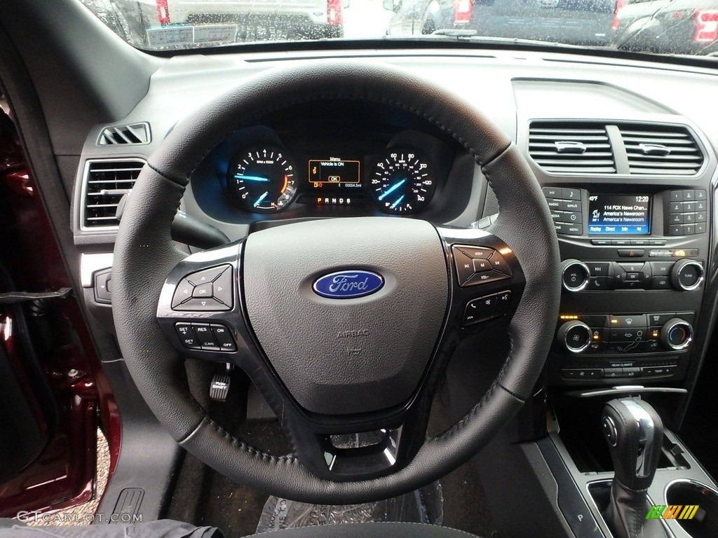 2018 Ford Explorer XLT 4WD Ebony Black Steering Wheel Photo #125625747