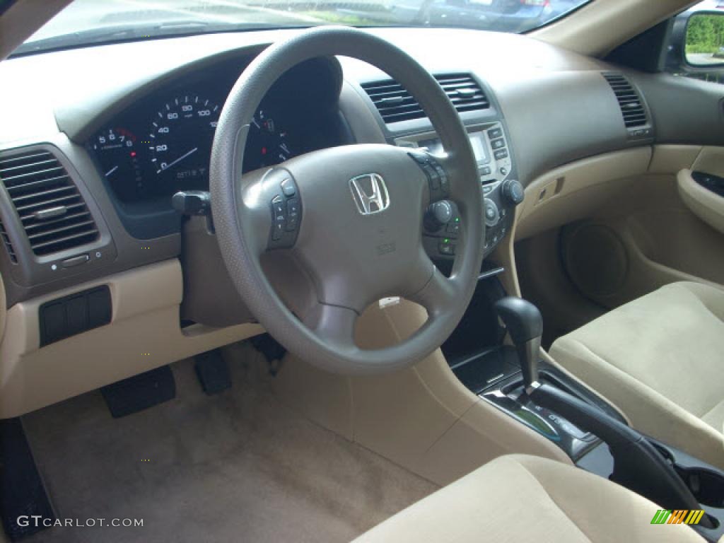 2006 Accord SE Sedan - Nighthawk Black Pearl / Ivory photo #9