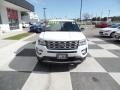 White Platinum Metallic Tri-Coat - Explorer XLT Photo No. 2