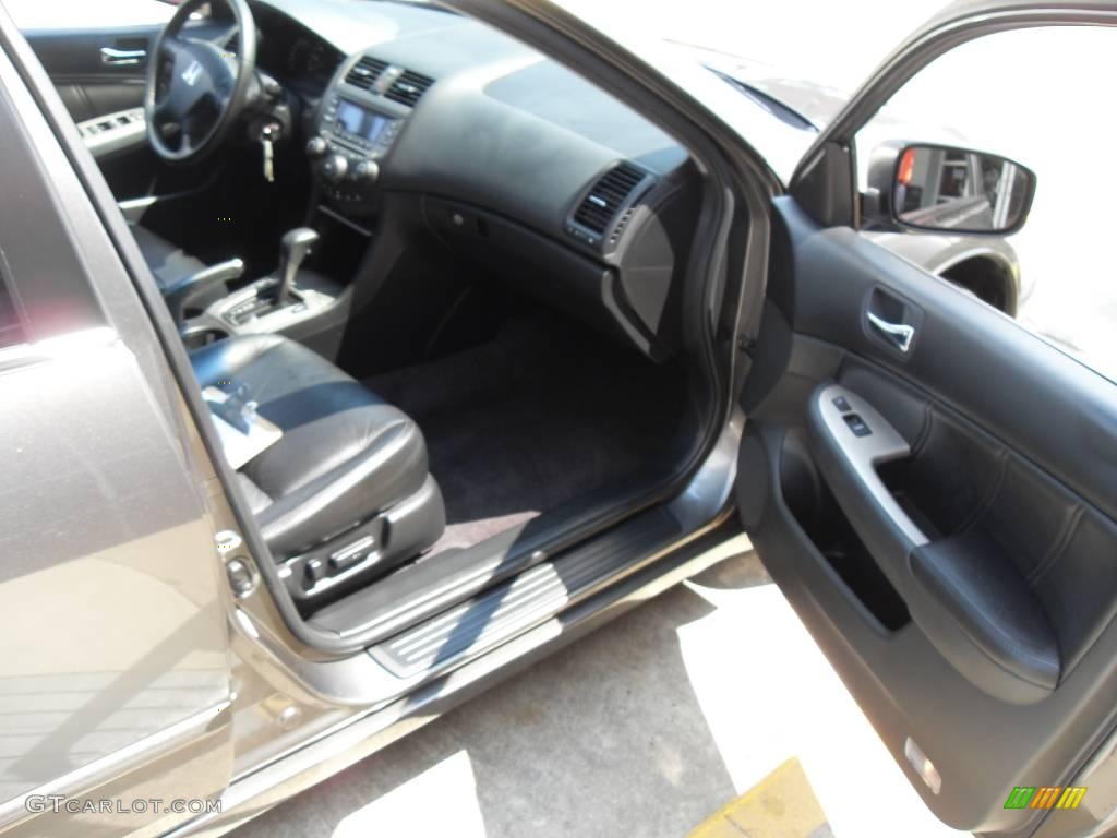 2006 Accord EX-L V6 Sedan - Carbon Bronze Pearl / Black photo #12