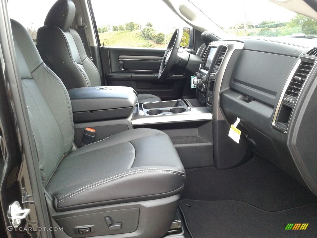 2018 1500 Sport Quad Cab 4x4 - Brilliant Black Crystal Pearl / Black photo #14