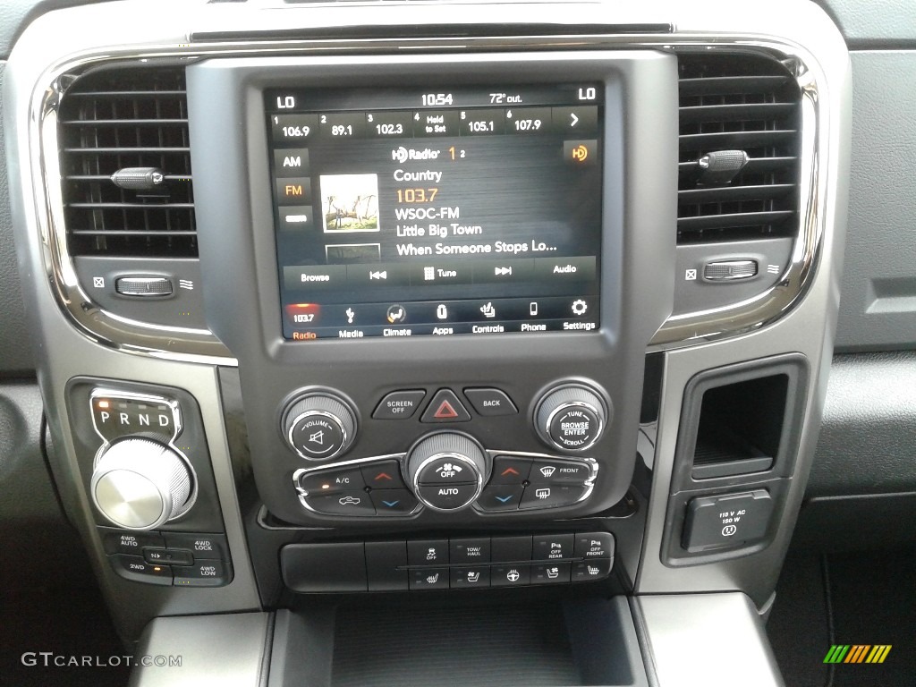 2018 1500 Sport Quad Cab 4x4 - Brilliant Black Crystal Pearl / Black photo #19