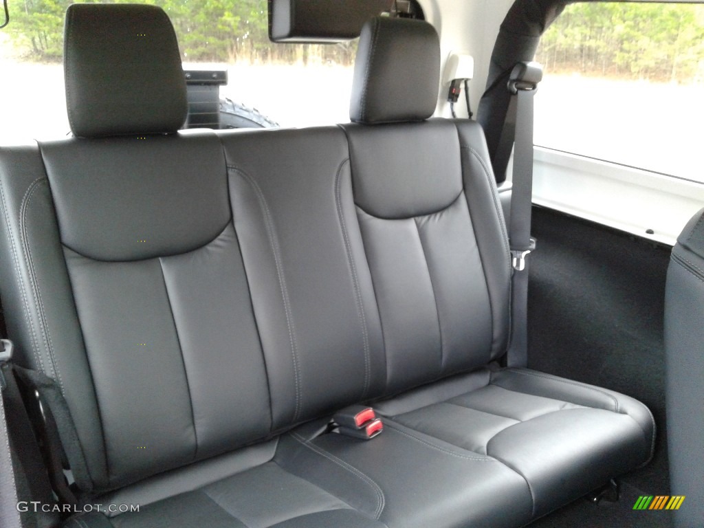 2018 Jeep Wrangler Altitude 4x4 Rear Seat Photos