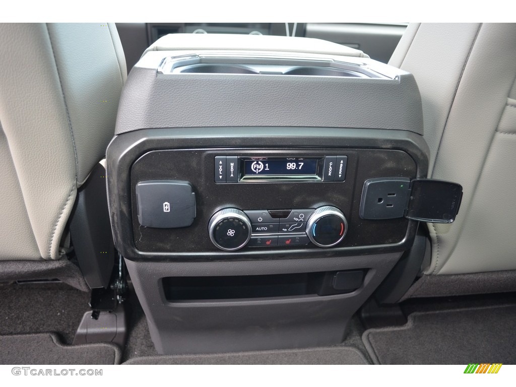 2018 Ford Expedition Limited 4x4 Controls Photo #125634186