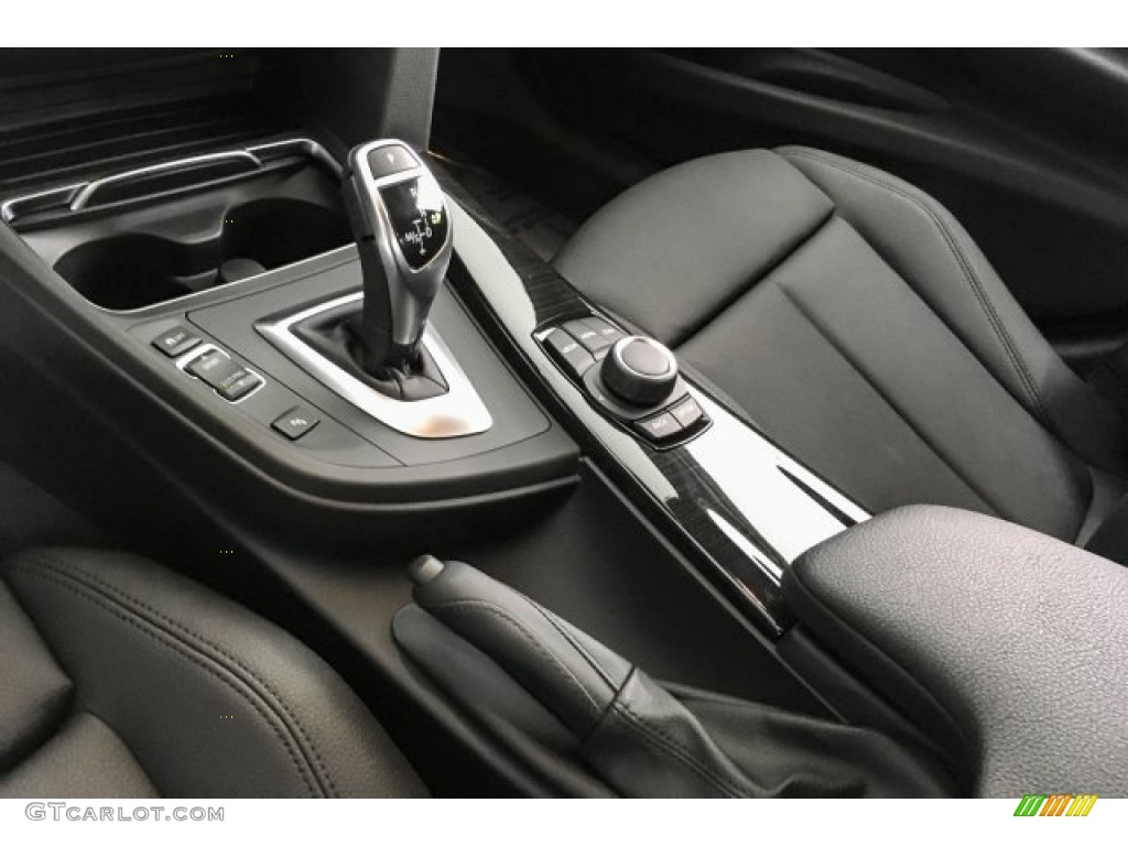 2018 3 Series 330i Sedan - Black Sapphire Metallic / Black photo #7