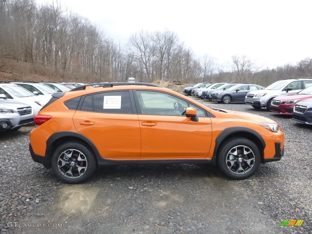 2018 Crosstrek 2.0i Premium - Sunshine Orange / Black photo #3
