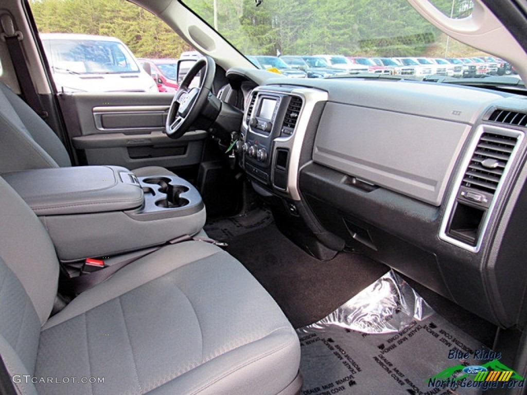 2017 1500 SLT Quad Cab 4x4 - Black Clear-Coat / Black/Diesel Gray photo #28