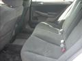 2006 Alabaster Silver Metallic Honda Accord SE Sedan  photo #12