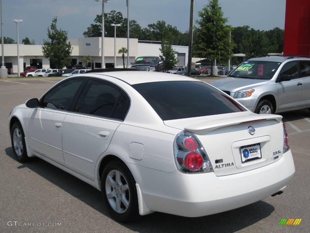 2006 Altima 2.5 S Special Edition - Satin White Pearl / Charcoal photo #3