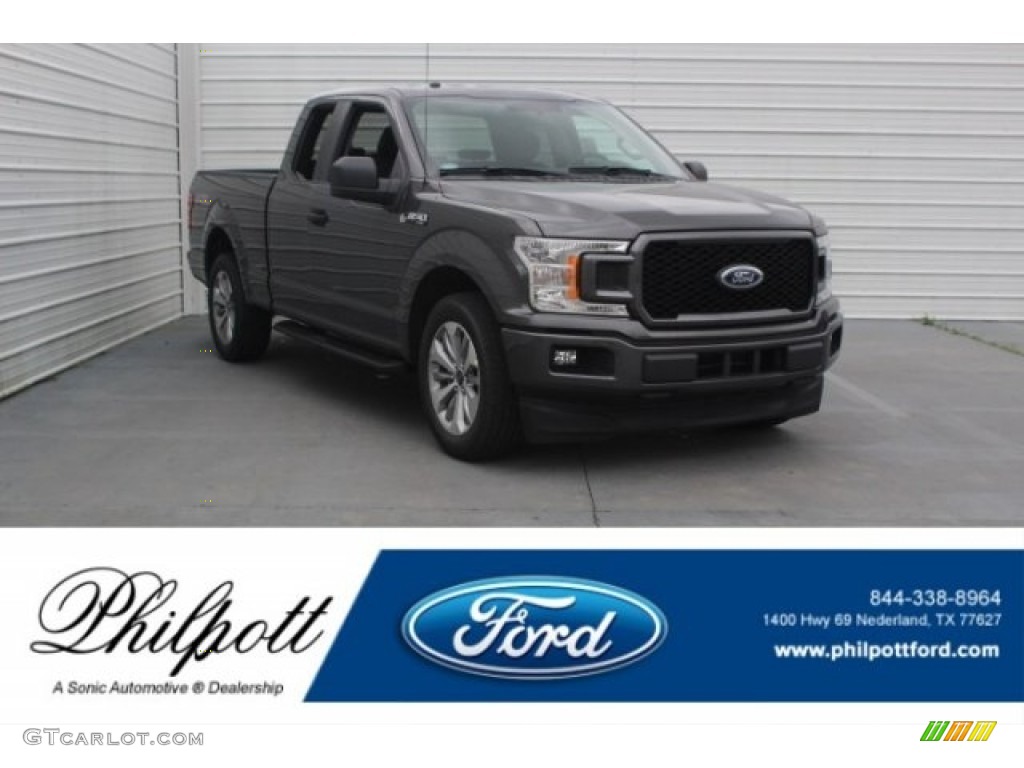 Magnetic Ford F150