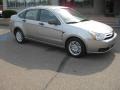 2008 Vapor Silver Metallic Ford Focus SE Sedan  photo #15