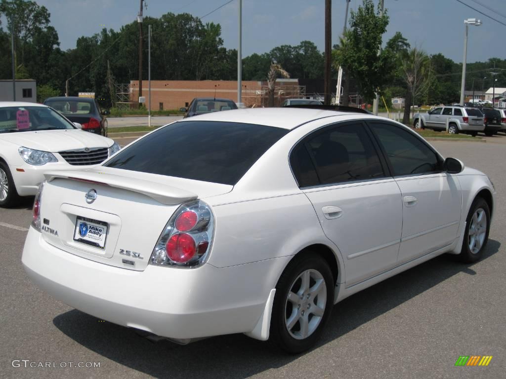 2006 Altima 2.5 S Special Edition - Satin White Pearl / Charcoal photo #15