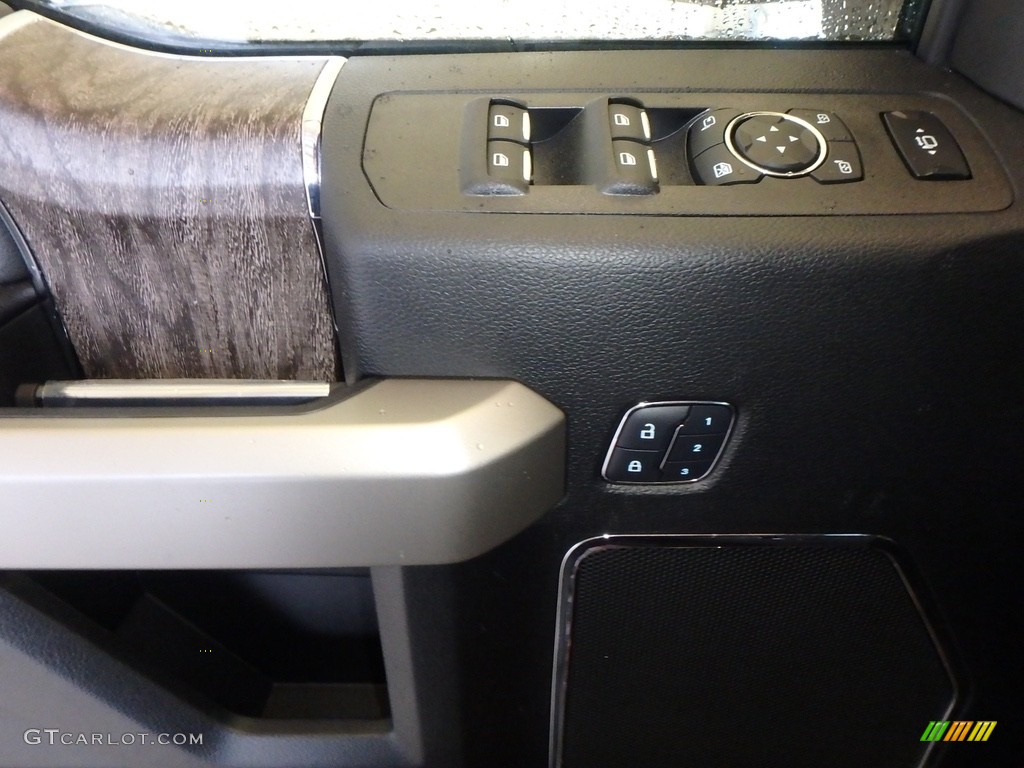 2018 F250 Super Duty Lariat Crew Cab 4x4 - Ruby Red / Black photo #9