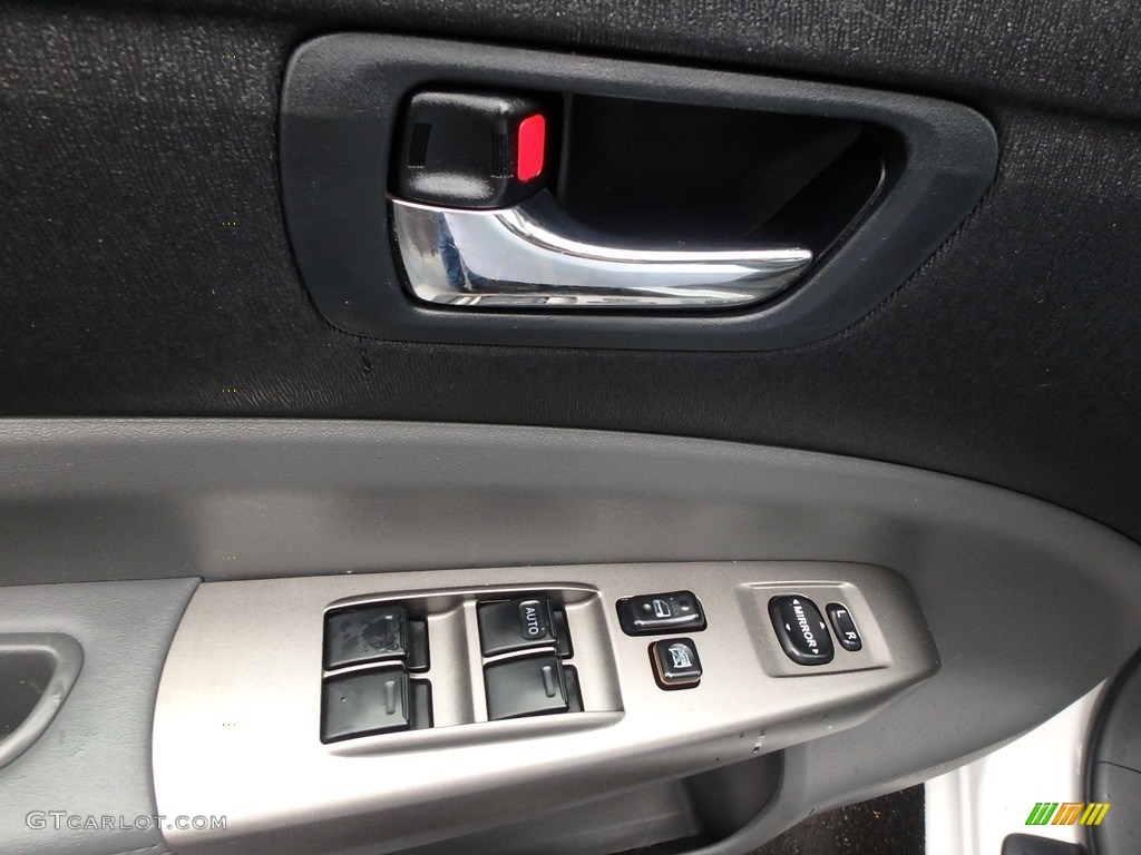 2006 Prius Hybrid - Super White / Gray photo #19