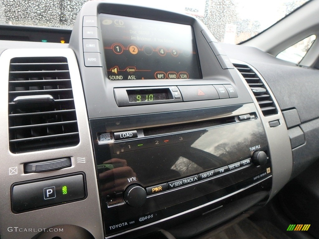 2006 Prius Hybrid - Super White / Gray photo #26