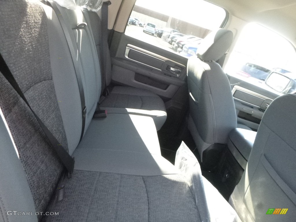 2018 1500 Big Horn Crew Cab 4x4 - True Blue Pearl / Black/Diesel Gray photo #11