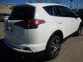 Super White - RAV4 LE Photo No. 2