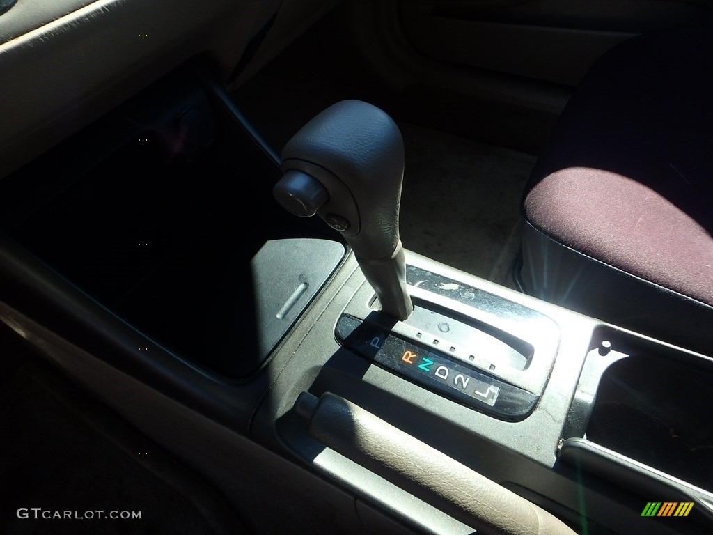 2002 Camry LE - Aspen Green Pearl / Dark Charcoal photo #12