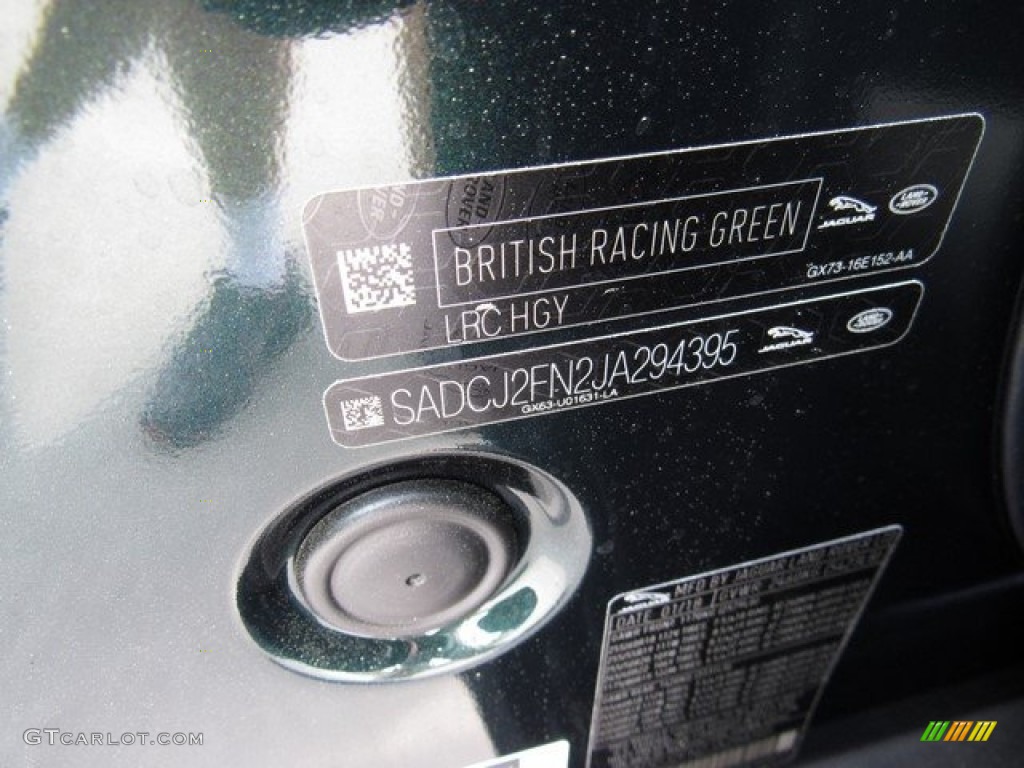2018 F-PACE 20d AWD Premium - British Racing Green Metallic / Latte photo #39