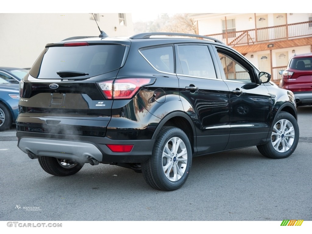 2018 Escape SE 4WD - Shadow Black / Charcoal Black photo #3