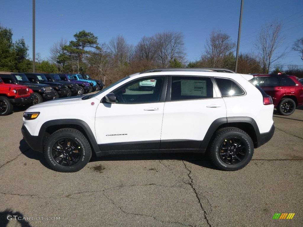 2019 Cherokee Trailhawk 4x4 - Bright White / Black photo #2