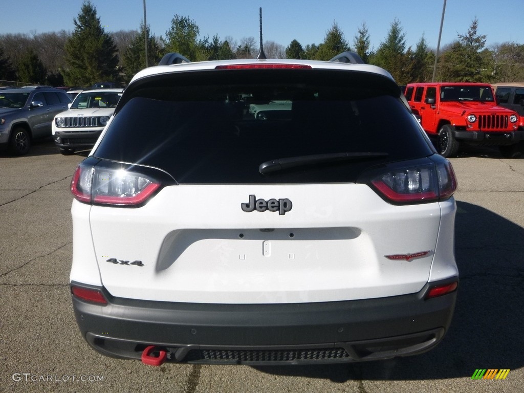 2019 Cherokee Trailhawk 4x4 - Bright White / Black photo #4