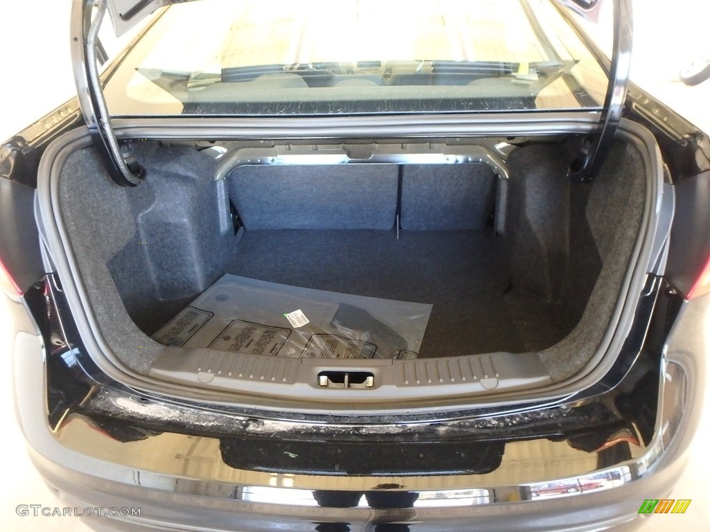 2018 Fiesta SE Sedan - Shadow Black / Charcoal Black photo #15