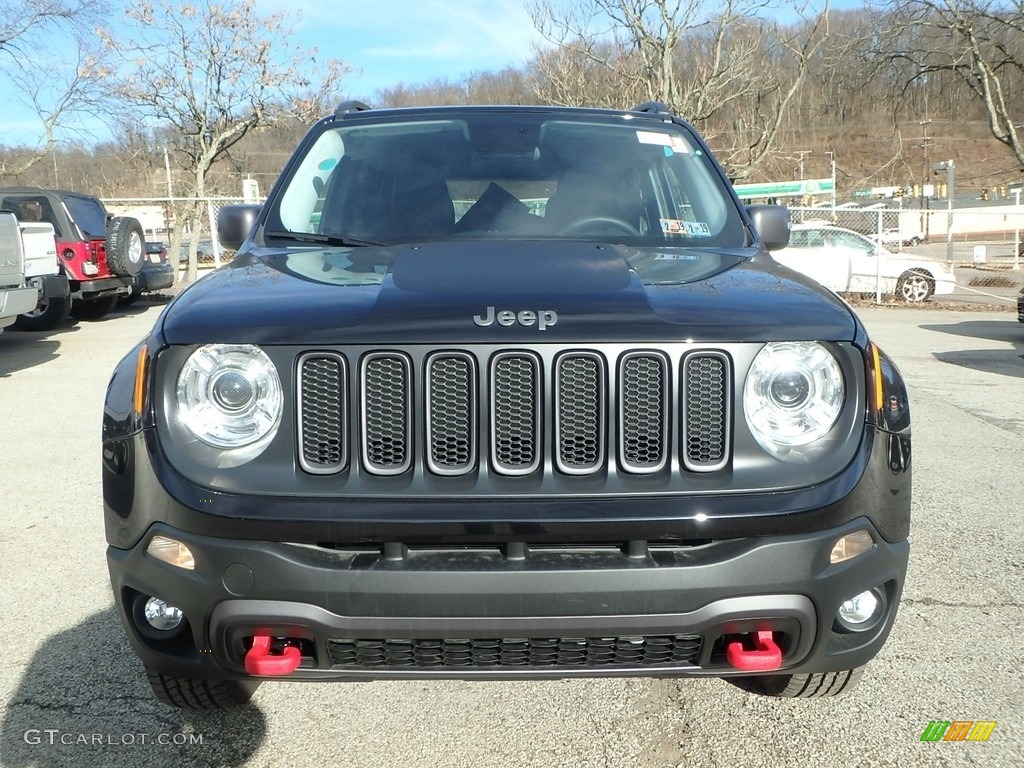 2017 Renegade Trailhawk 4x4 - Black / Black photo #8