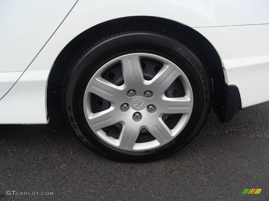 2007 Civic LX Sedan - Taffeta White / Ivory photo #9