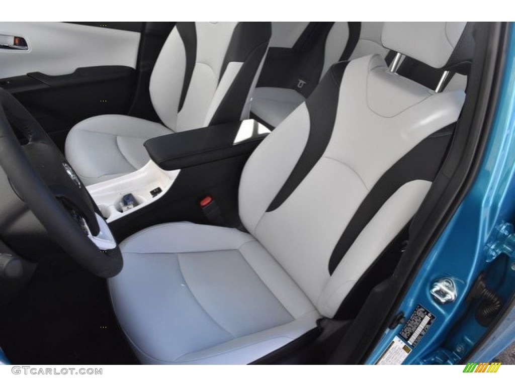 2018 Toyota Prius Prime Premium Front Seat Photo #125688062
