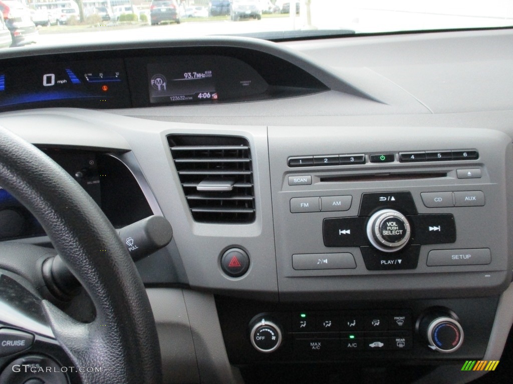 2012 Civic LX Sedan - Cool Mist Metallic / Gray photo #15