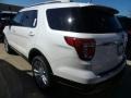 2018 White Platinum Ford Explorer XLT 4WD  photo #2