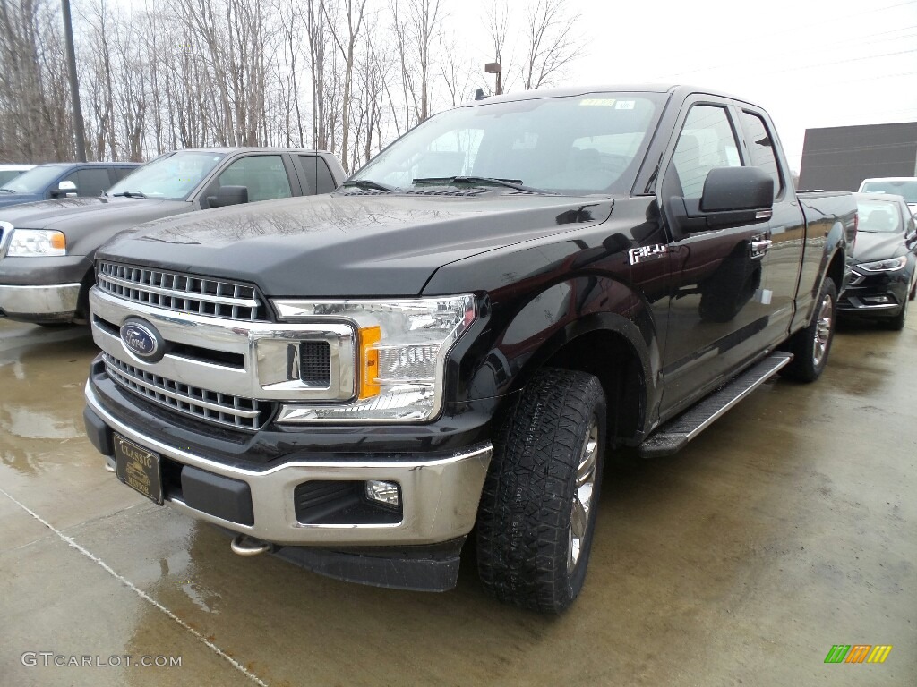 2018 F150 XLT SuperCab 4x4 - Shadow Black / Earth Gray photo #1