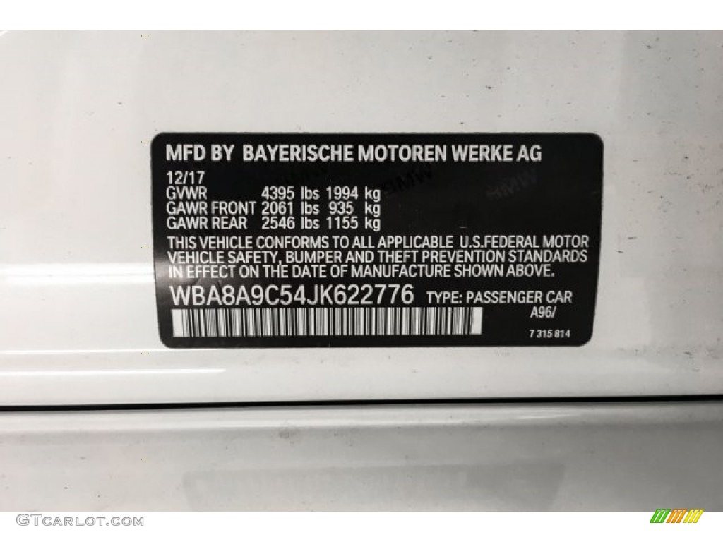 2018 3 Series 320i Sedan - Mineral White Metallic / Black photo #10