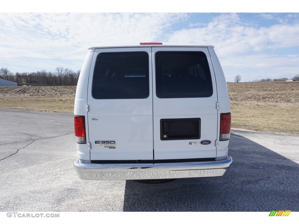 2014 E-Series Van E350 XLT Extended 15 Passenger Van - Oxford White / Medium Flint photo #7