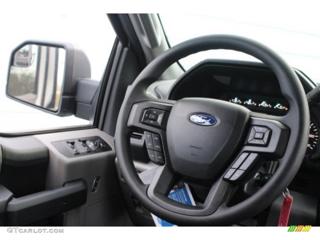 2018 F150 XL SuperCab - Ingot Silver / Earth Gray photo #25