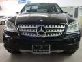 Black - ML 350 4Matic Photo No. 2