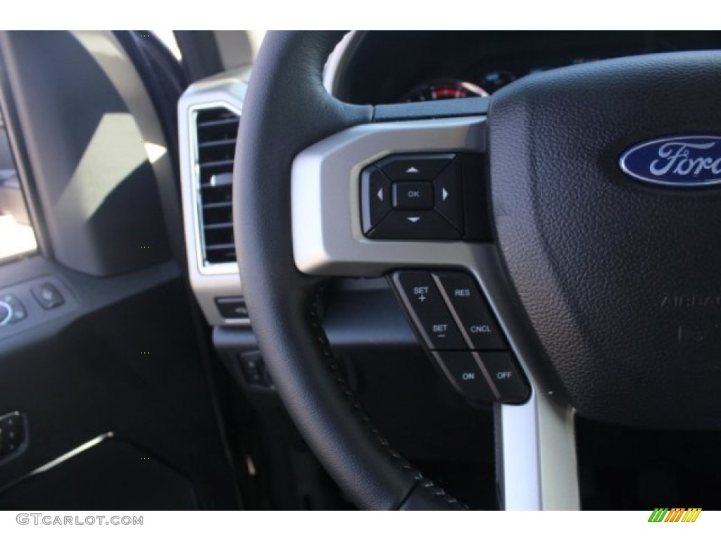 2018 F350 Super Duty Lariat Crew Cab 4x4 - White Gold / Black photo #17